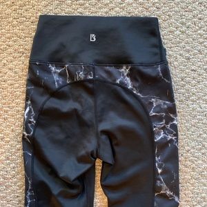 Buffbunny Black Marble Milas leggings